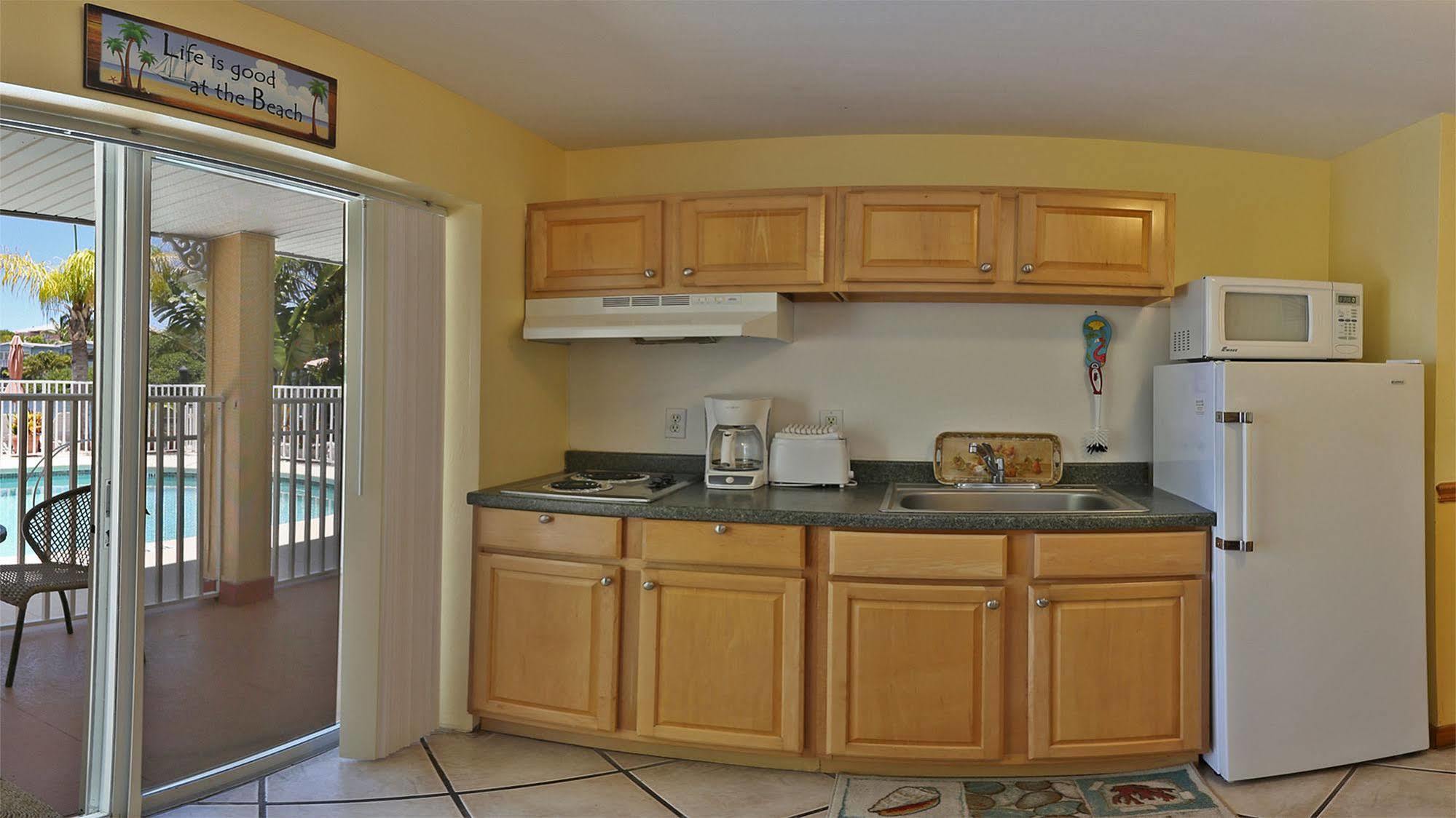 Manatee Bay Inn Fort Myers Beach Exterior foto
